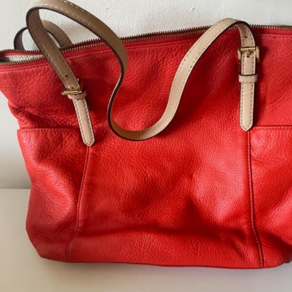 Coral Micheal Kors Tote